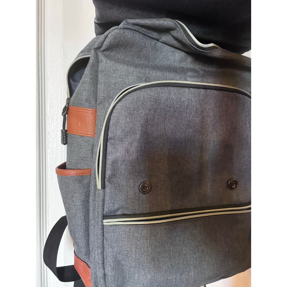 Modoker Laptop Backpack - Picture 4 of 5